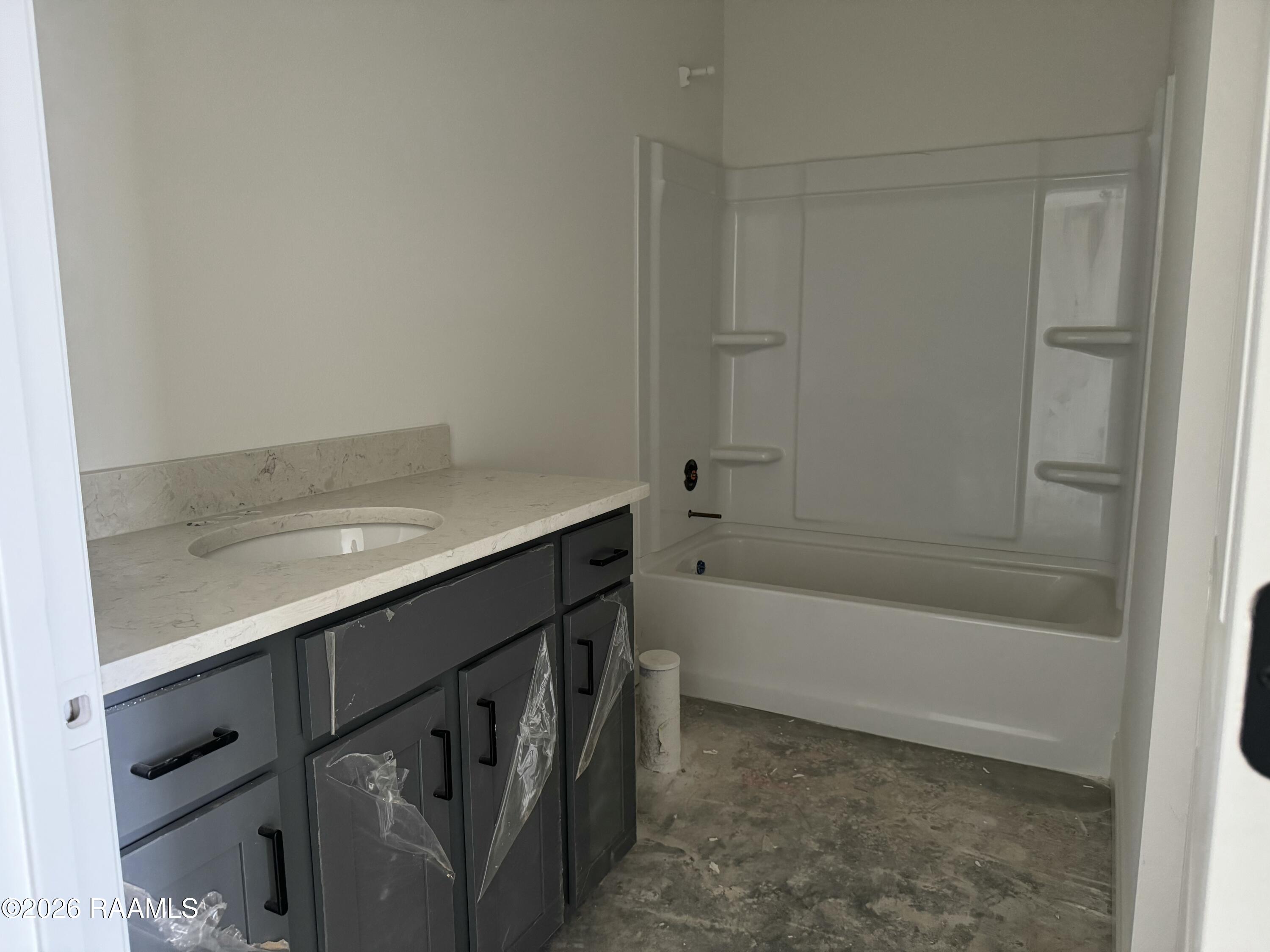 105 Maplebrook Broussard, LA 70518 - Photo 2 of 9 IMG_7858