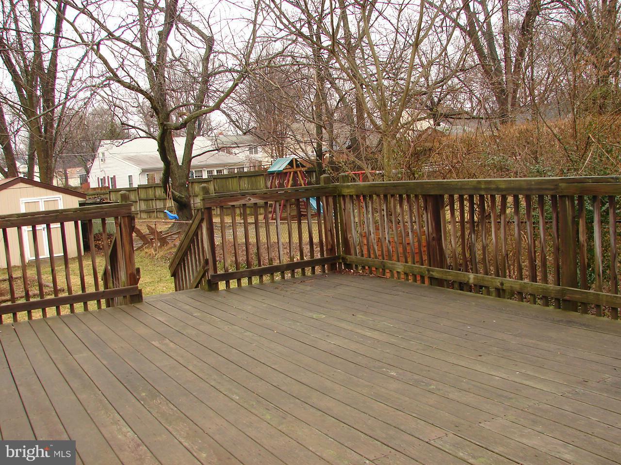 3205 Holloway Road Falls Church, VA 22042 - Photo 22 of 30 a view of wooden deck