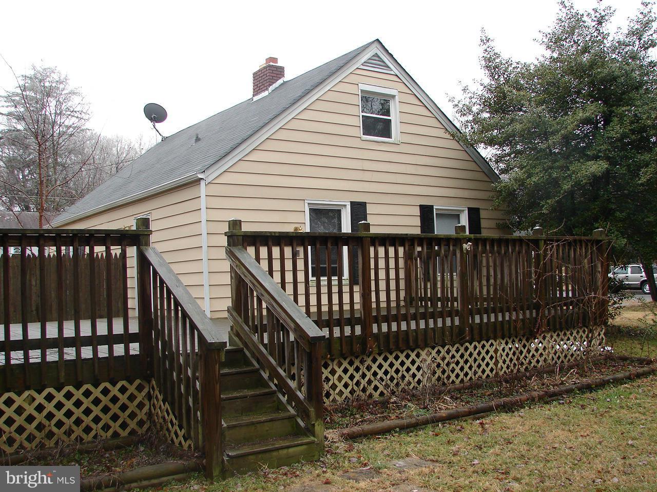 3205 Holloway Road Falls Church, VA 22042 - Photo 23 of 30 a view of a roof deck