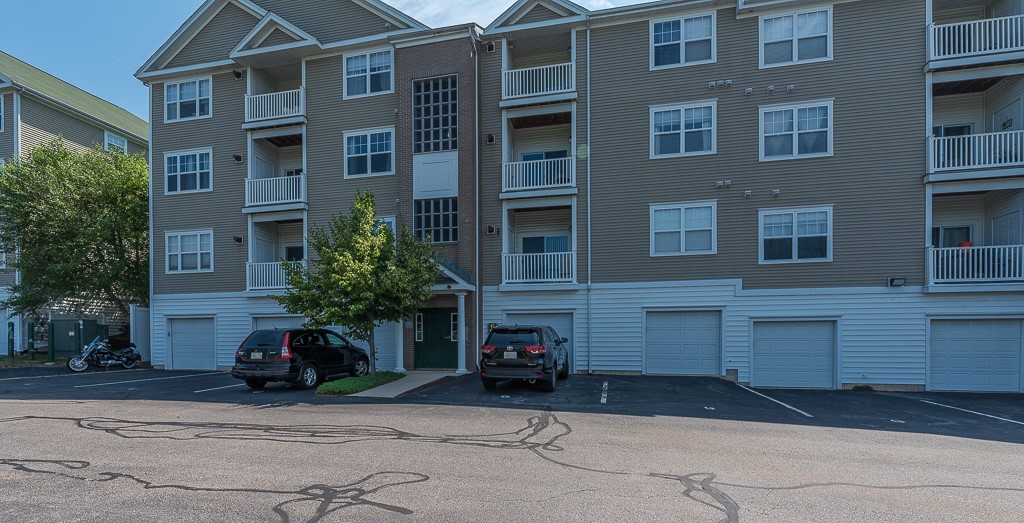 98 Mill Street, Unit 204 Woonsocket, RI 02895 - Photo 4 of 28 Gallery Image 4