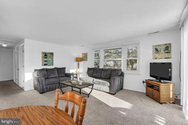 $2,299,000 | 5 East Virginia Avenue, Long Beach Township, NJ 08008