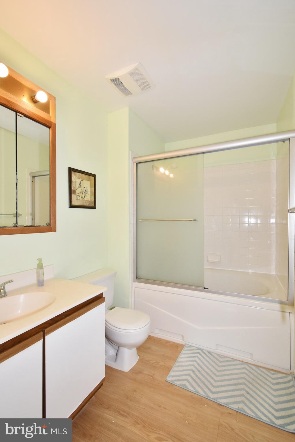 10959 Baskerville Road Reisterstown, MD 21136 - Photo 18 of 38 MASTER BATH