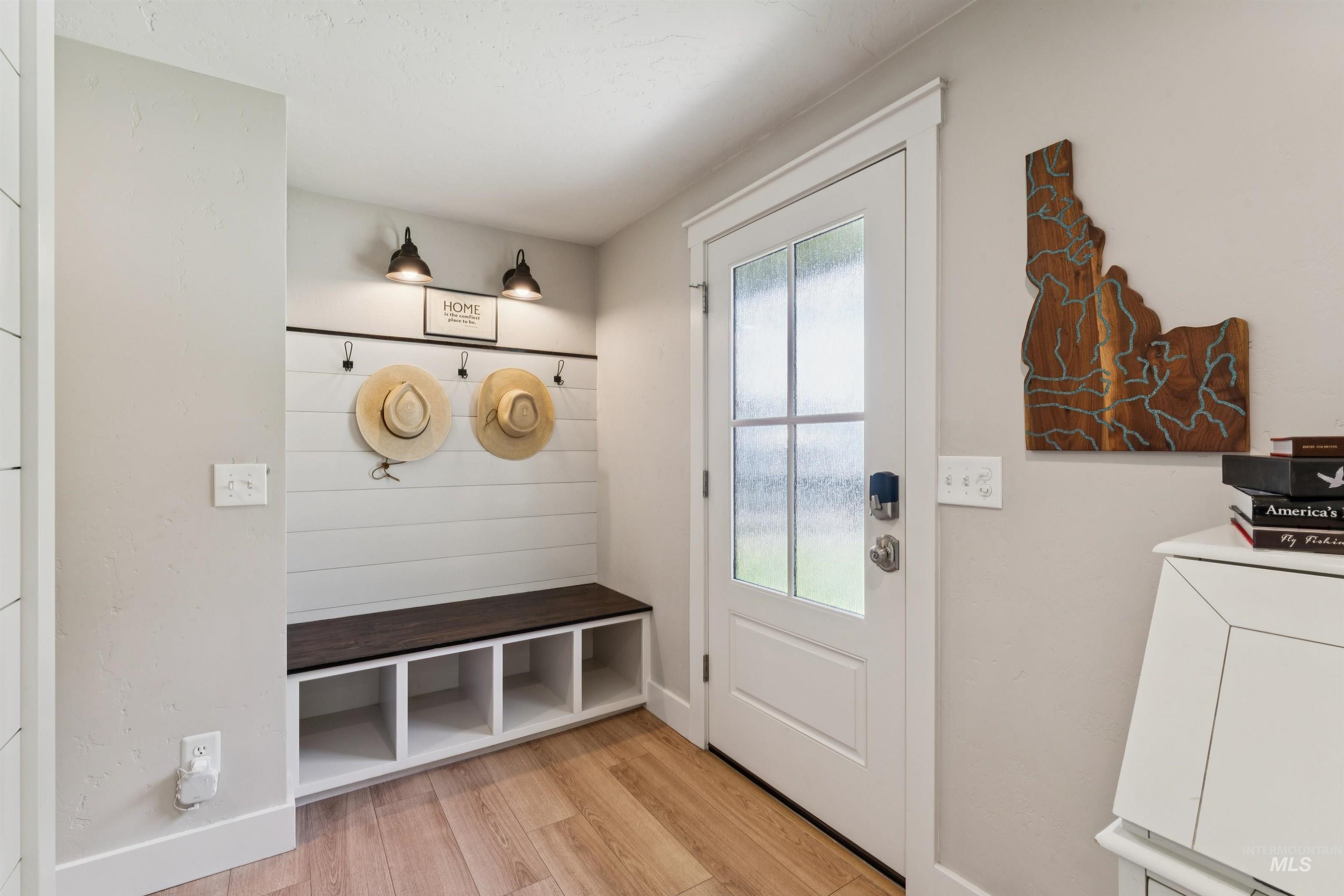 359 North Rene Place Eagle, ID 83616 - Photo 17 of 50