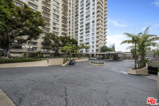 $765,000 | 2160 Century Park, Unit 104N, Los Angeles, CA 90067