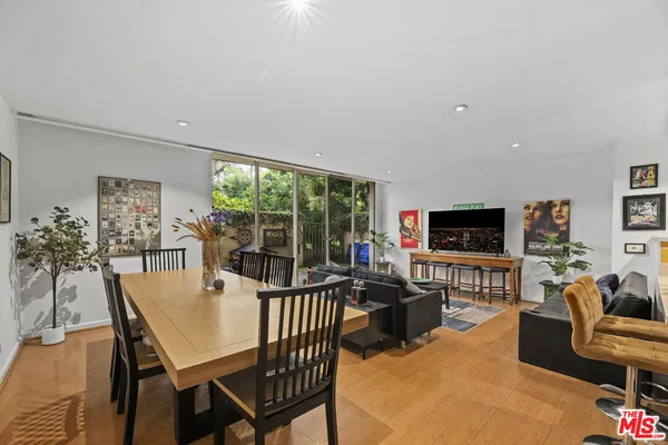 a view of a livingroom with furniture window and outside view