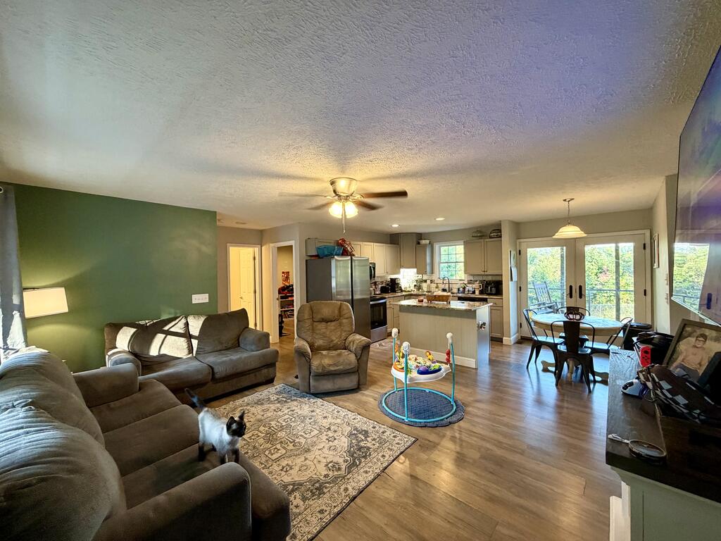 643 Sullivan Road Daniels, WV 25832 - Photo 25 of 69 Gallery Image 25