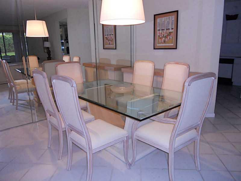 6675 Montego Bay Boulevard, Unit C Boca Raton, FL 33433 - Photo 11 of 30 Dining Room