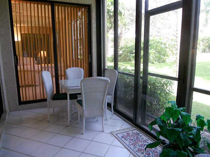 6675 Montego Bay Boulevard, Unit C Boca Raton, FL 33433 - Photo 5 of 30 Patio/Deck