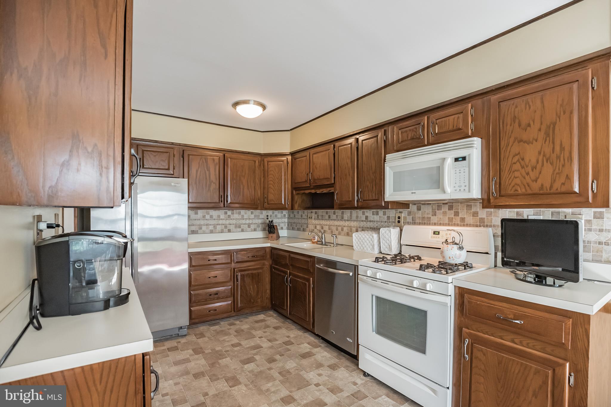 7 Euston Road Marlton, NJ 08053 - Photo 16 of 29