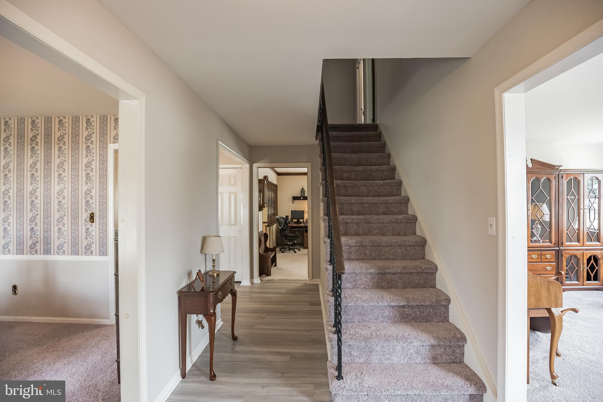 7 Euston Road Marlton, NJ 08053 - Photo 3 of 29