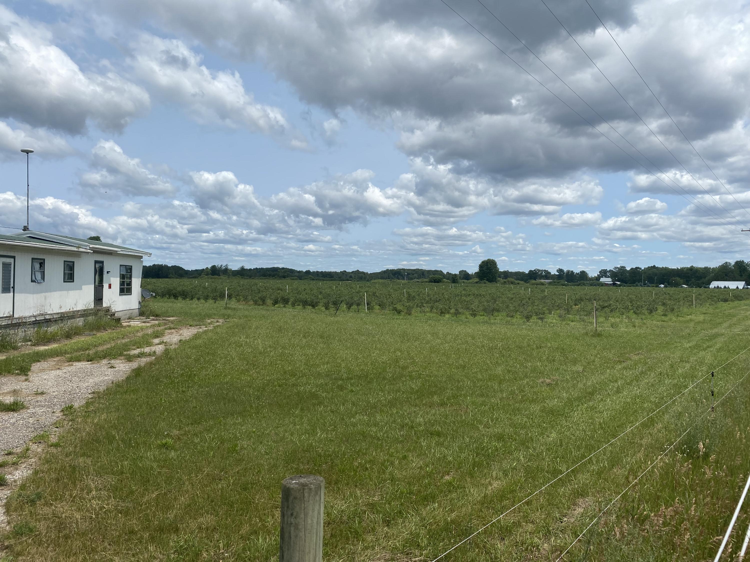 1718 West Winston Road Rothbury, MI 49452 - Photo 29 of 29 IMG_3176