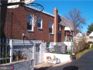 9987 Woodfern Road Philadelphia, PA 19115 - Photo 2 of 2 Gallery Image 2
