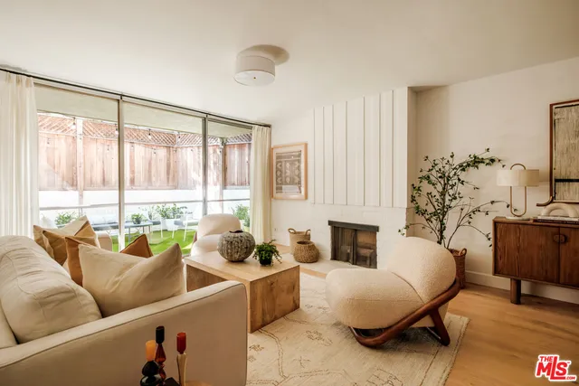 $650,000 | 6305 Green Valley Circle, Unit 111, Culver City, CA 90230