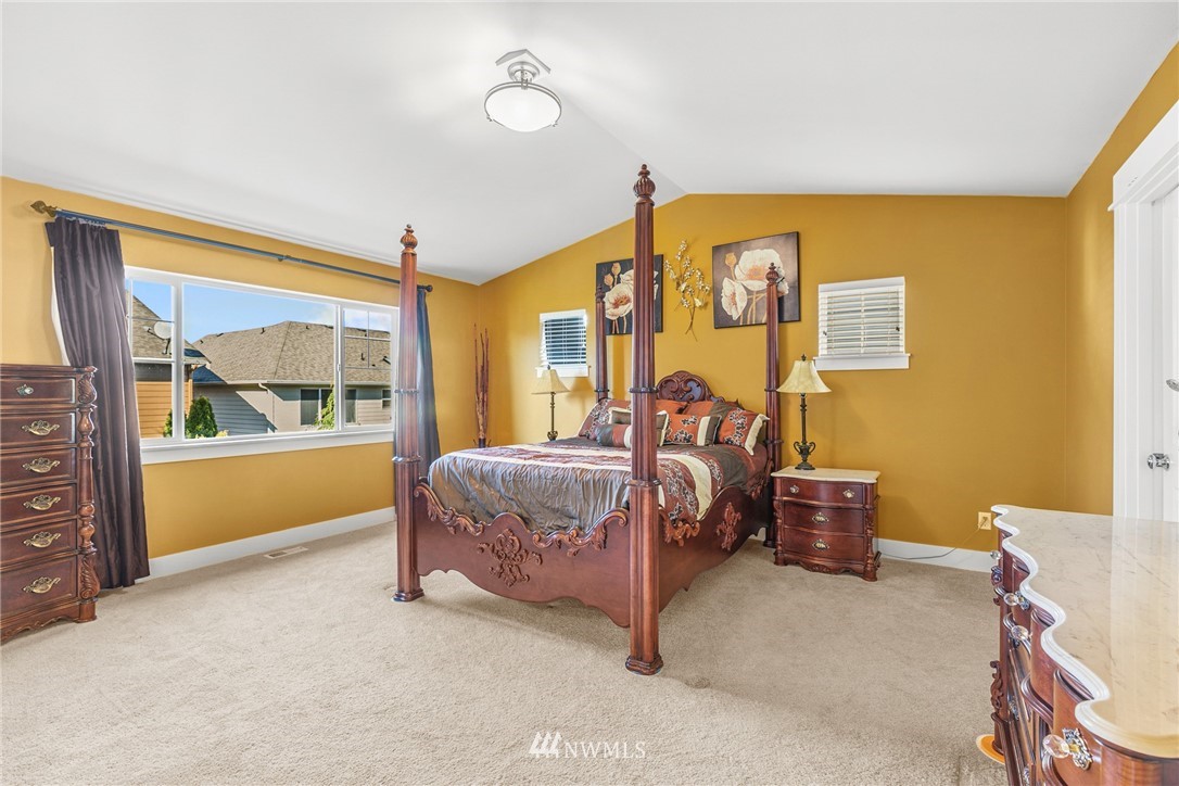 18532 39th Drive Southeast Bothell, WA 98012 - Photo 13 of 27 Gallery Image 13