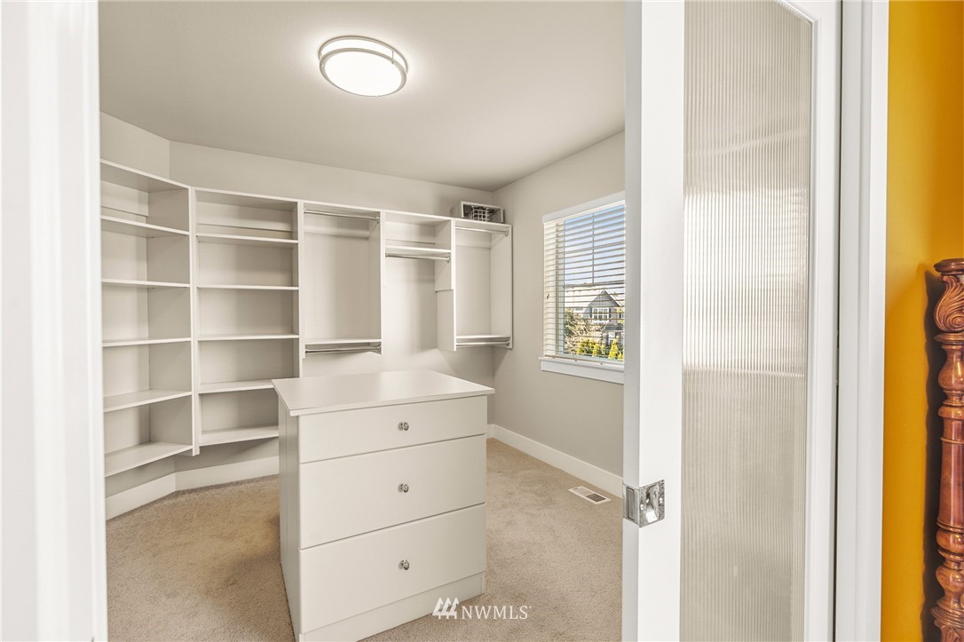 18532 39th Drive Southeast Bothell, WA 98012 - Photo 14 of 27 Gallery Image 14