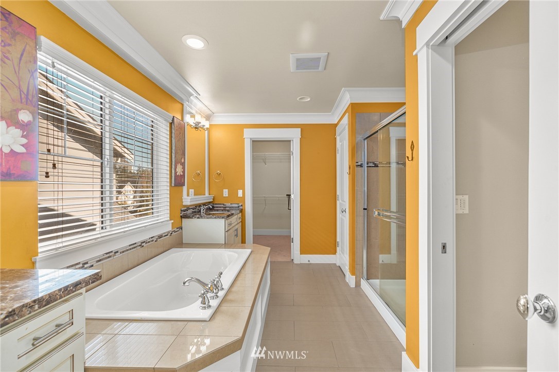 18532 39th Drive Southeast Bothell, WA 98012 - Photo 15 of 27 Gallery Image 15