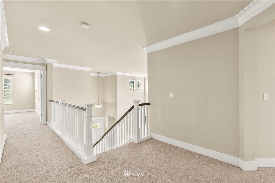 18532 39th Drive Southeast Bothell, WA 98012 - Photo 16 of 27 Gallery Image 16