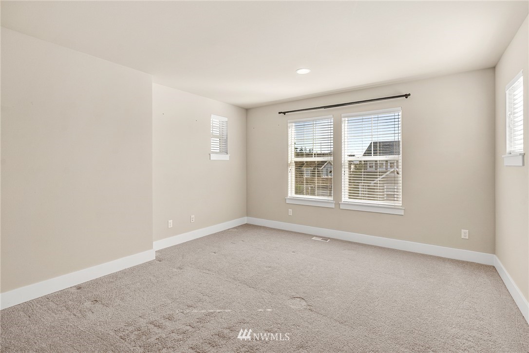 18532 39th Drive Southeast Bothell, WA 98012 - Photo 18 of 27 Gallery Image 18