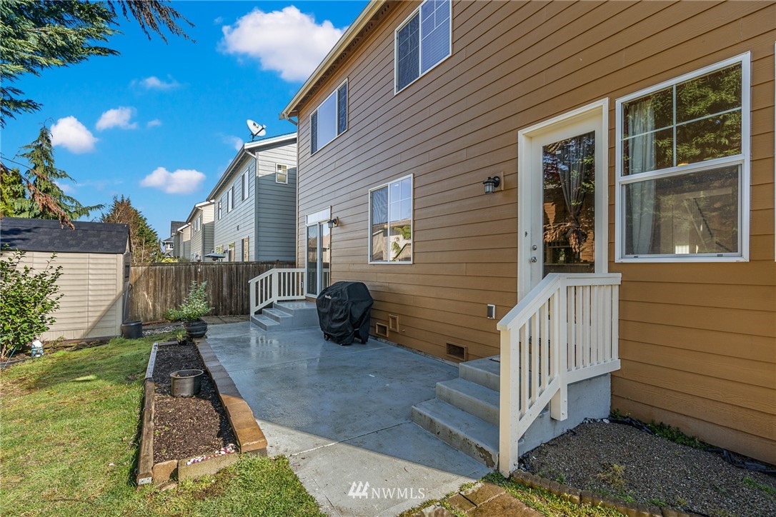 18532 39th Drive Southeast Bothell, WA 98012 - Photo 23 of 27 Gallery Image 23
