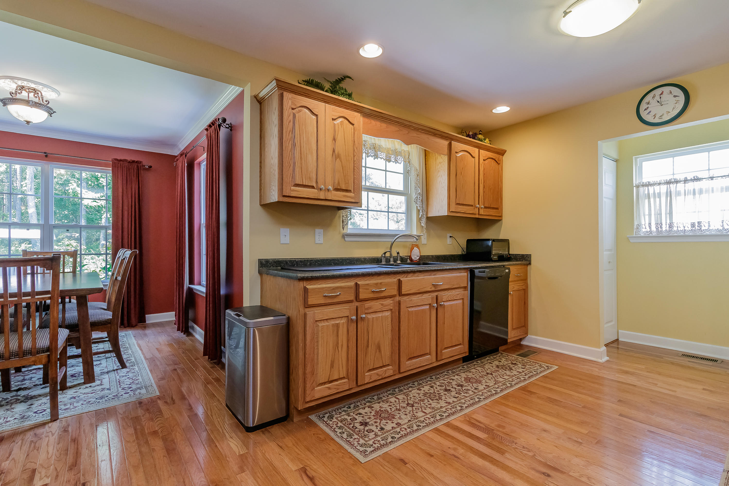 640 Condra Road Ringgold, GA 30736 - Photo 8 of 38 Kitchen 3
