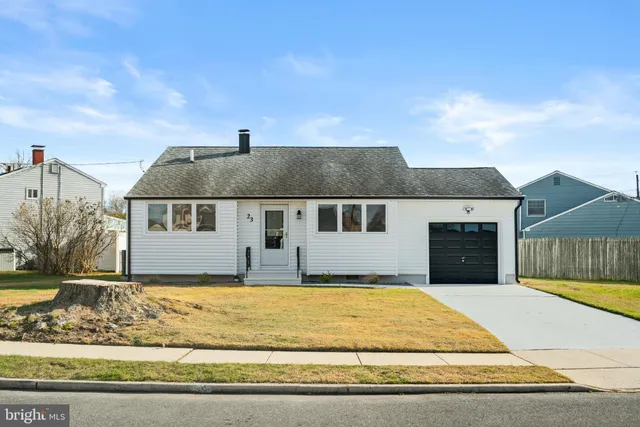 $459,900 | 23 Hastings Road, Hamilton, NJ 08620