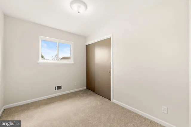 $459,900 | 23 Hastings Road, Hamilton, NJ 08620