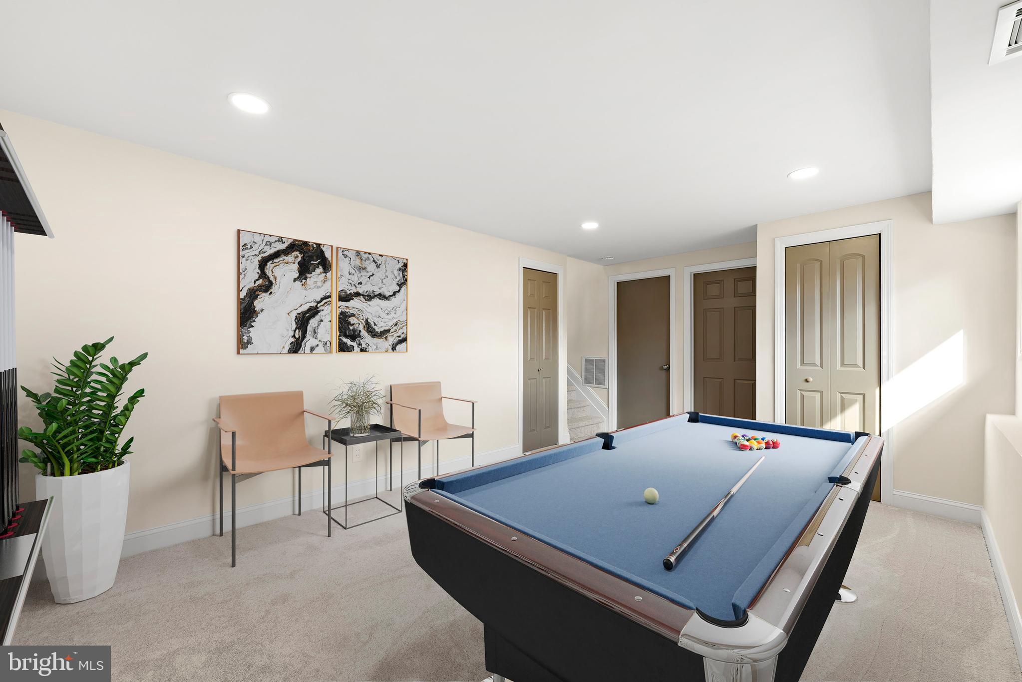 23 Hastings Road Hamilton, NJ 08620 - Photo 29 of 35 a living room with furniture