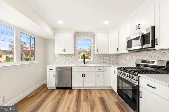 $459,900 | 23 Hastings Road, Hamilton, NJ 08620