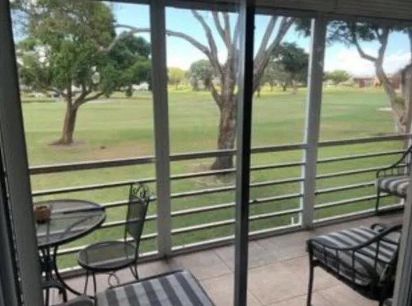 $1,900 | 29 Flanders A, Delray Beach, FL 33484