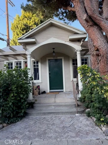 a view of a house with sitting area