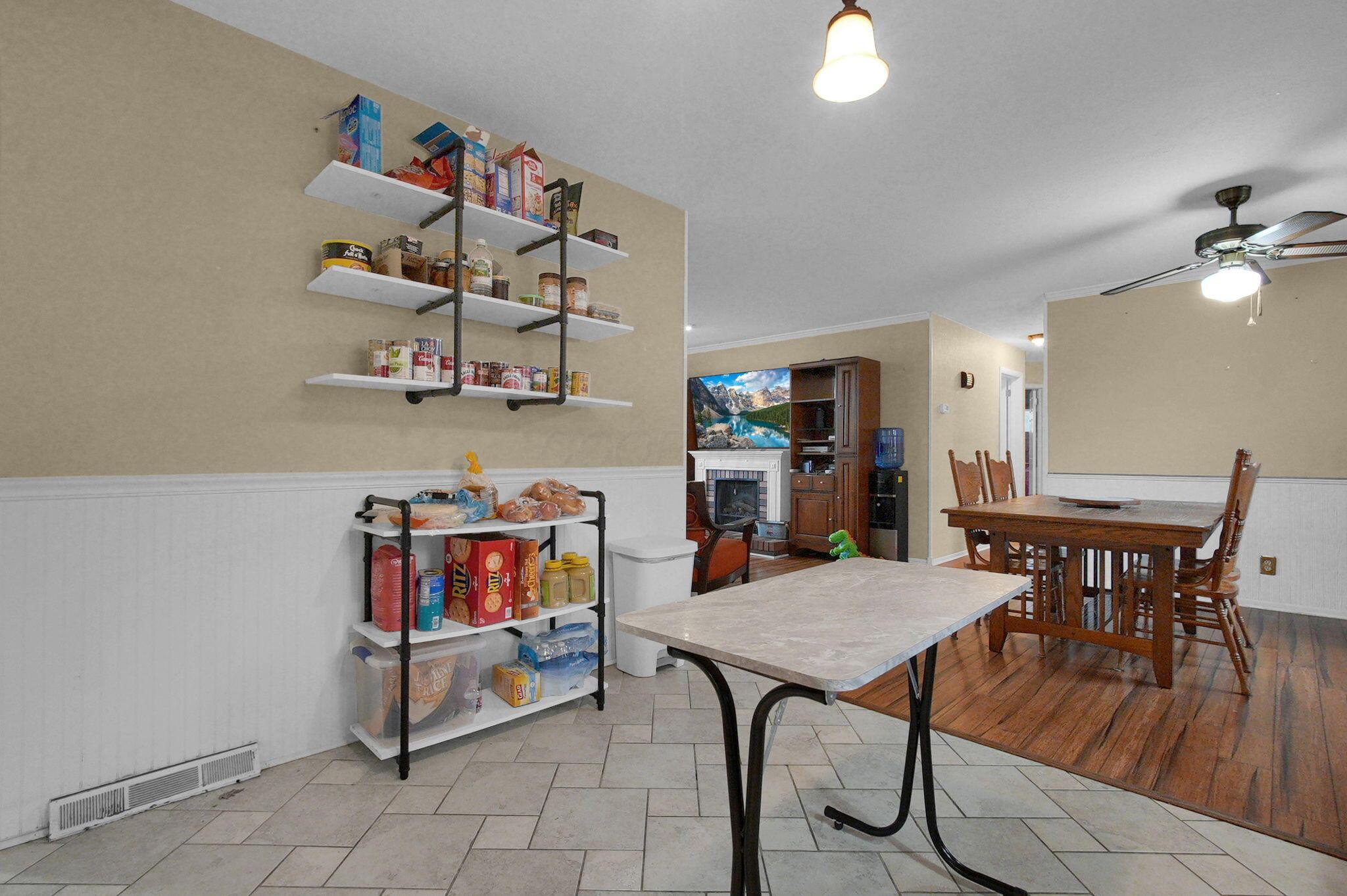 1448 West Sparrow Road Springfield, OH 45502 - Photo 12 of 35 Gallery Image 12