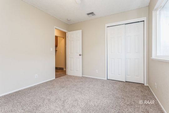 640 Sydnor Avenue Ridgecrest, CA 93555 - Photo 23 of 28 a view of an empty room