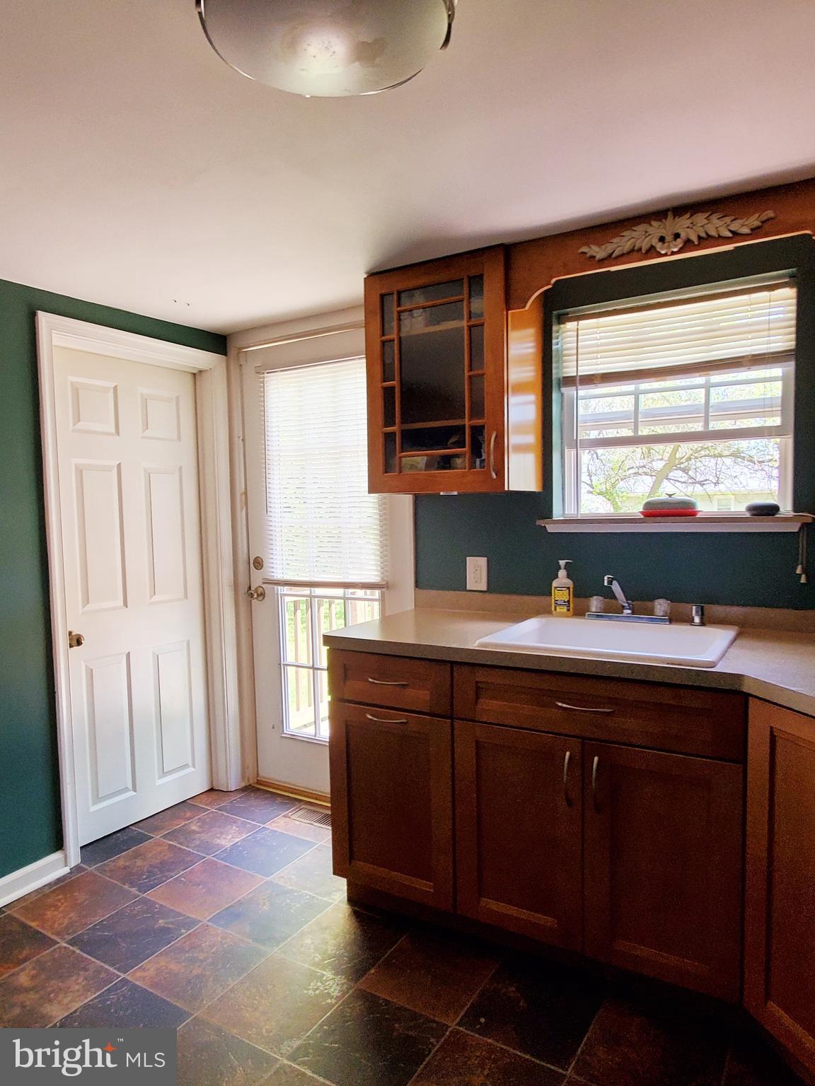 148 Harvard Road Pennsville, NJ 08070 - Photo 10 of 32