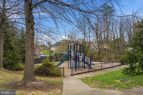 $739,999 | 8002 Samuel Wallis Street, Lorton, VA 22079