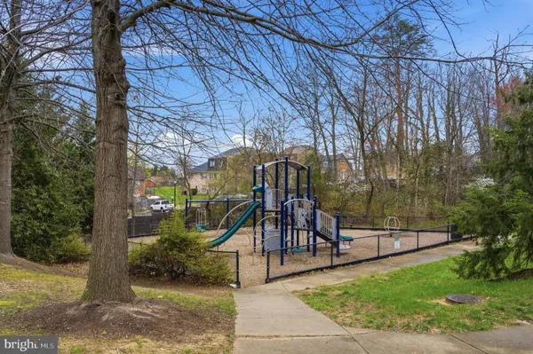 $739,999 | 8002 Samuel Wallis Street, Lorton, VA 22079