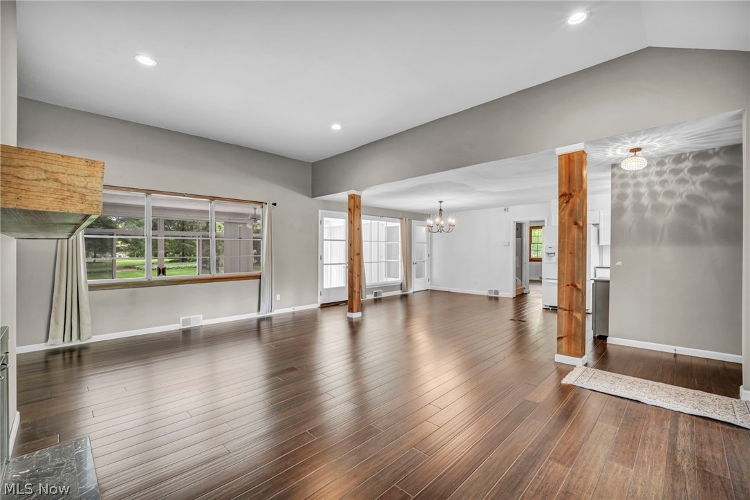 10906 Fitzwater Road Brecksville, OH 44141 - Photo 9 of 45