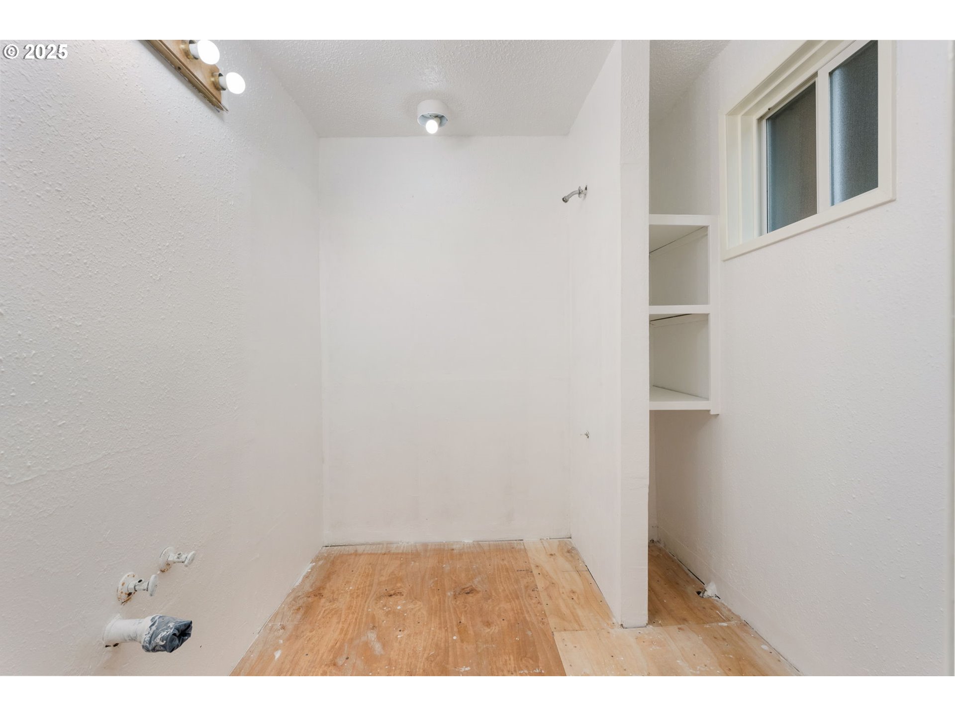 8821 Northwest Springville Road Portland, OR 97231 - Photo 34 of 47 Gallery Image 34