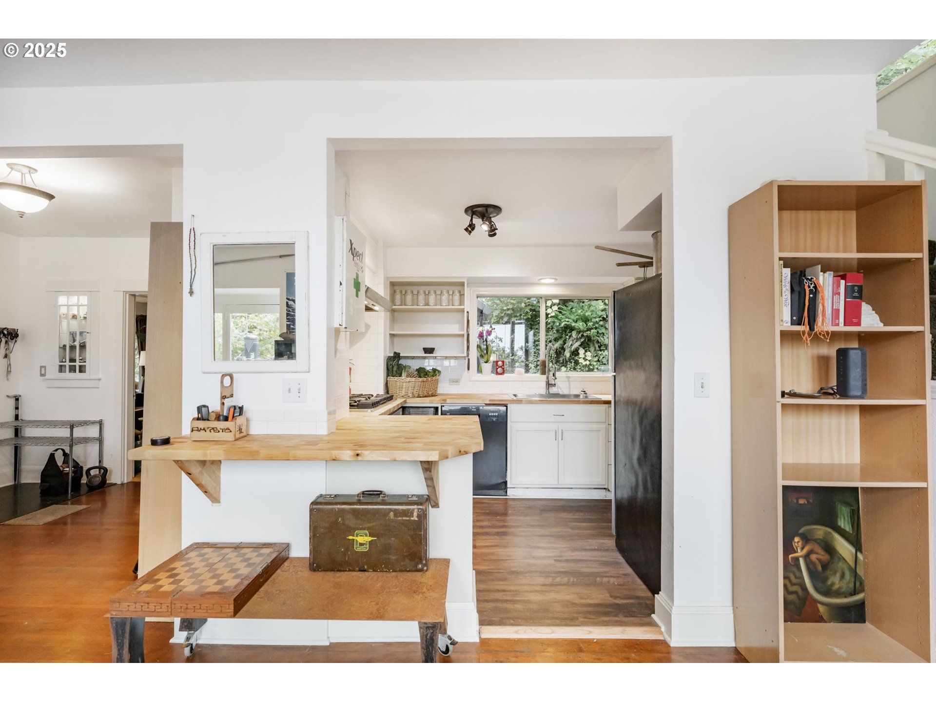 8821 Northwest Springville Road Portland, OR 97231 - Photo 6 of 47 Gallery Image 6