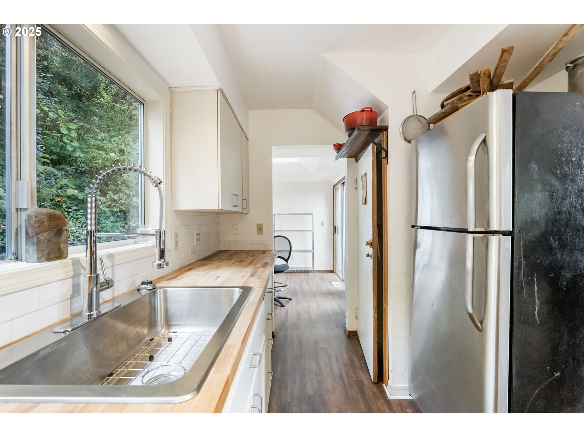 8821 Northwest Springville Road Portland, OR 97231 - Photo 9 of 47 Gallery Image 9