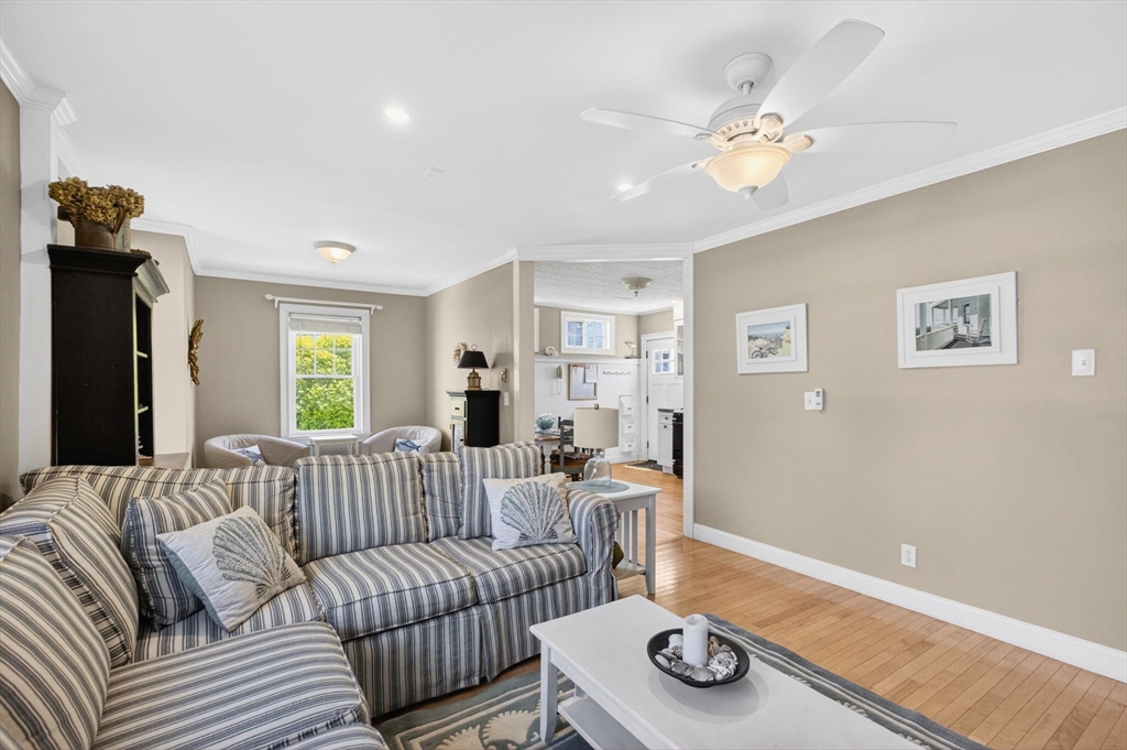 7 Sycamore Street Wareham, MA 02558 - Photo 7 of 32
