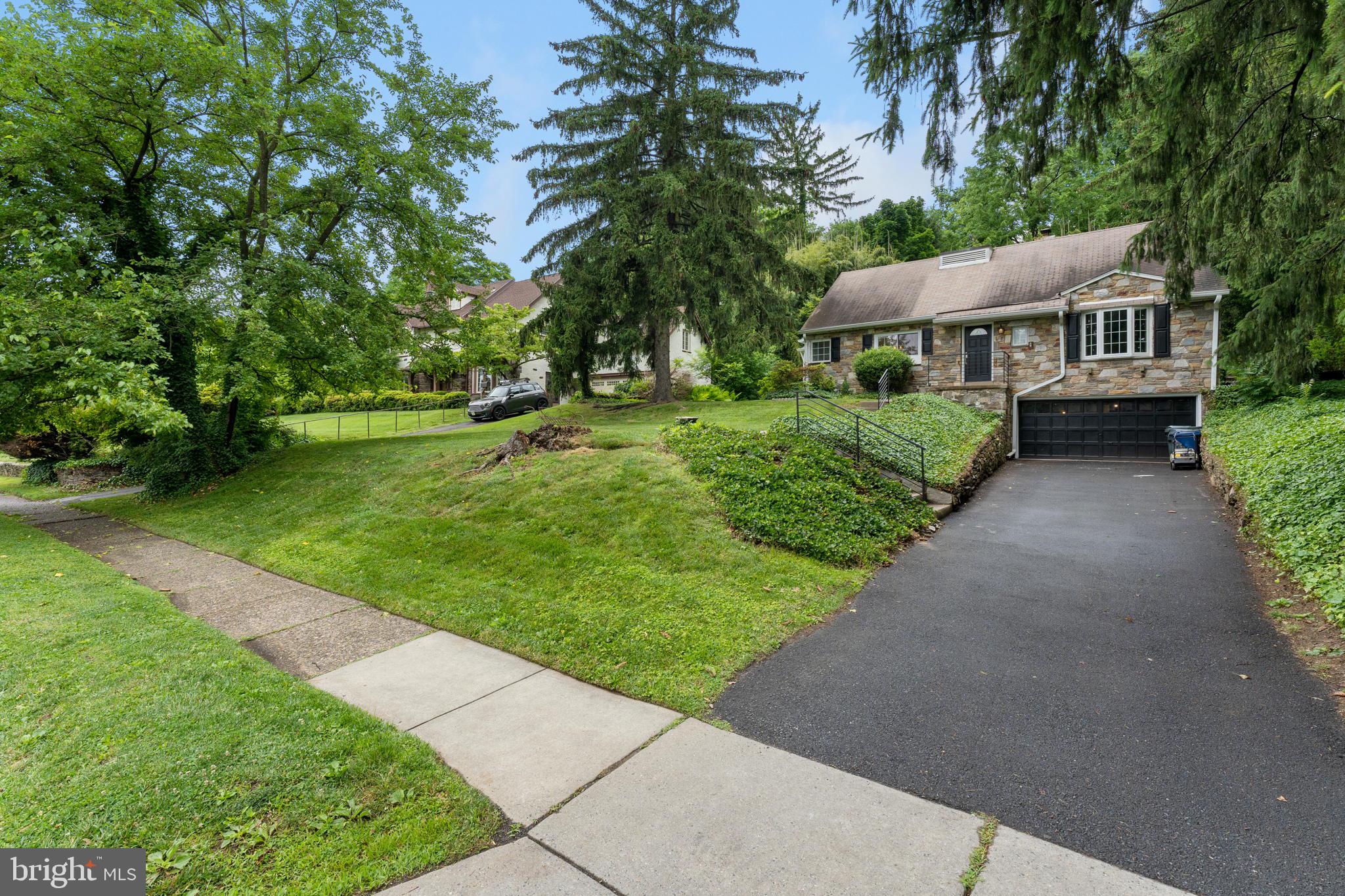 576 Baeder Road Jenkintown, PA 19046 - Photo 3 of 30 Gallery Image 3