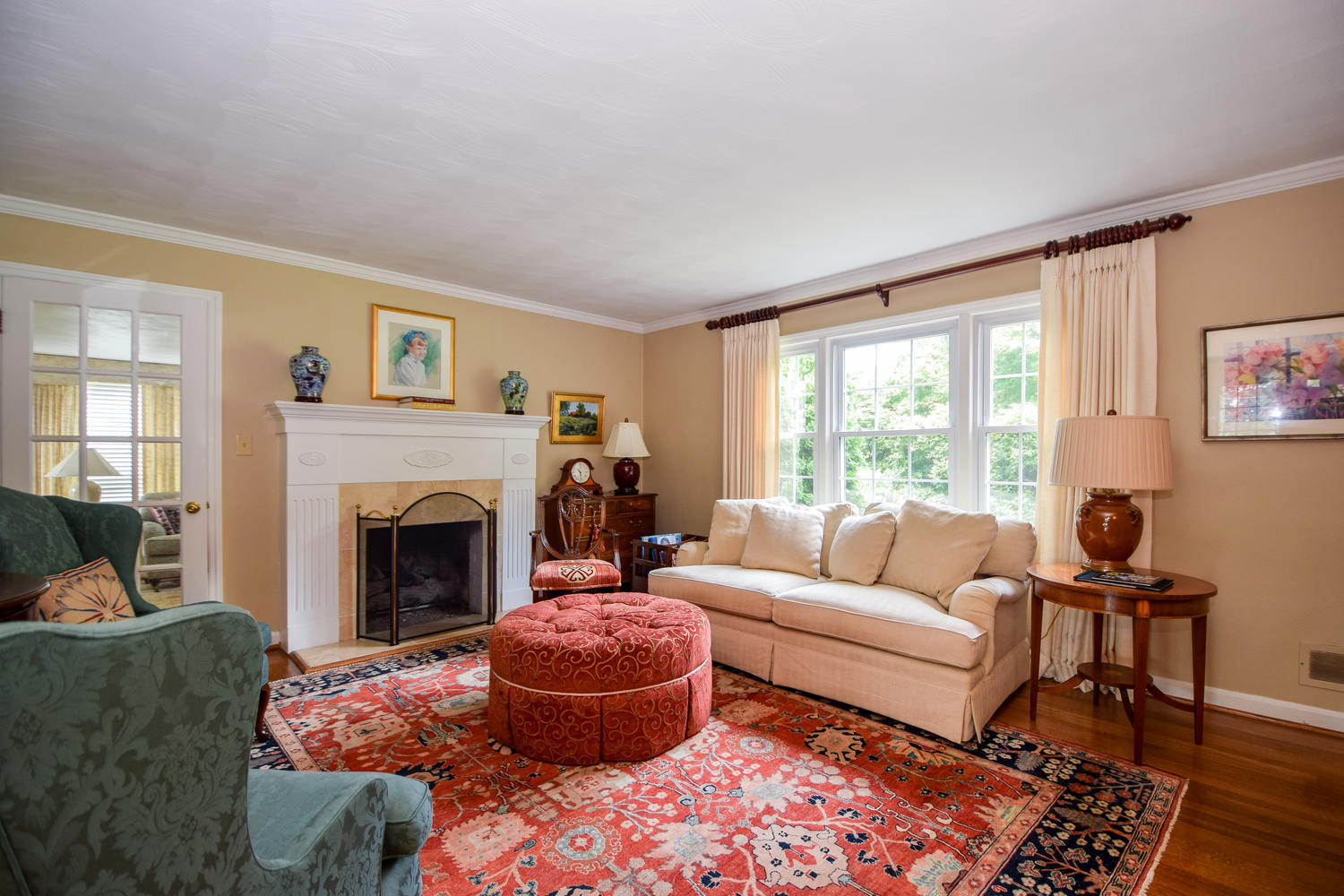 802 Cherrywood Road Salem, VA 24153 - Photo 2 of 23 802 Cherrywood Rd Salem VA-large-002-9-u