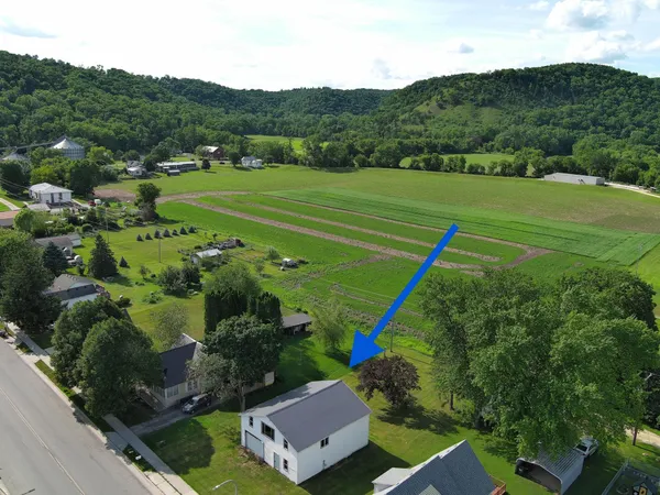 $100,000 | 116 Mill Street, Peterson, MN 55962