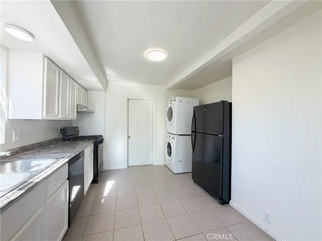 $2,200 | 279 Parke Street, Pasadena, CA 91101