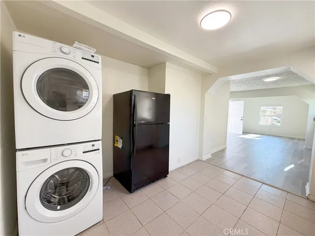 $2,200 | 279 Parke Street, Pasadena, CA 91101