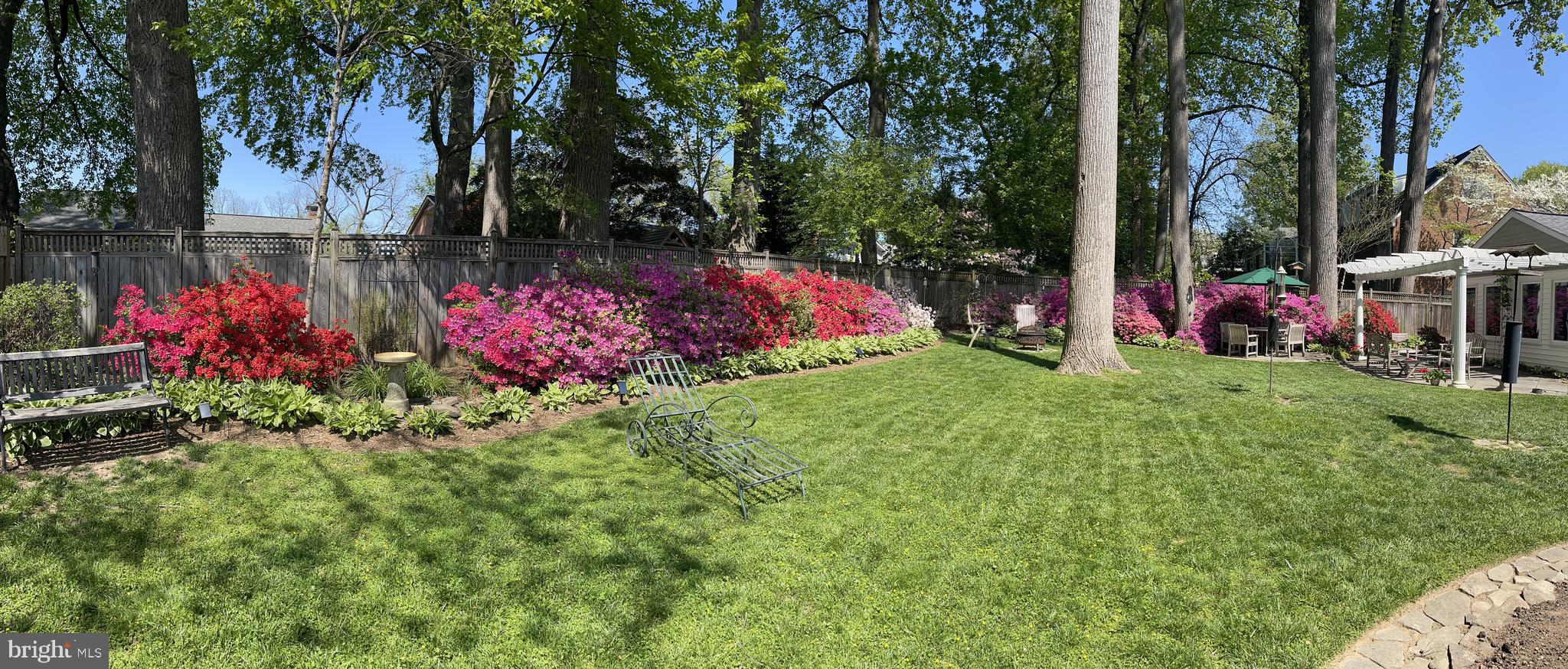 5811 Ridgefield Road Bethesda, MD 20816 - Photo 5 of 33 a view of an outdoor space