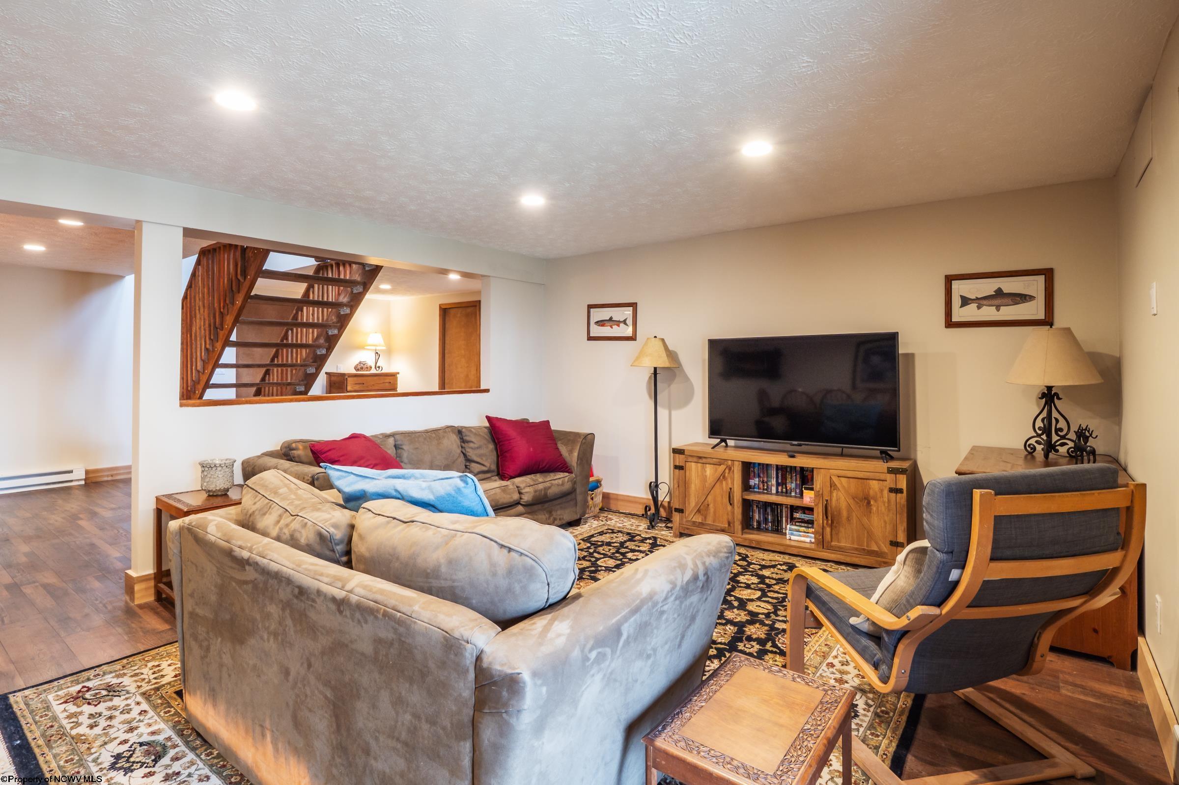 699 Ridge Road Davis, WV 26260 - Photo 33 of 48 Gallery Image 33