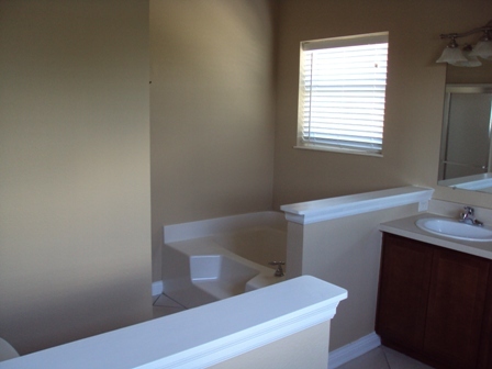 843 Largo Road Key Largo, FL 33037 - Photo 12 of 28 Master bathroom
