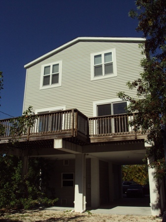 843 Largo Road Key Largo, FL 33037 - Photo 21 of 28 Rear view