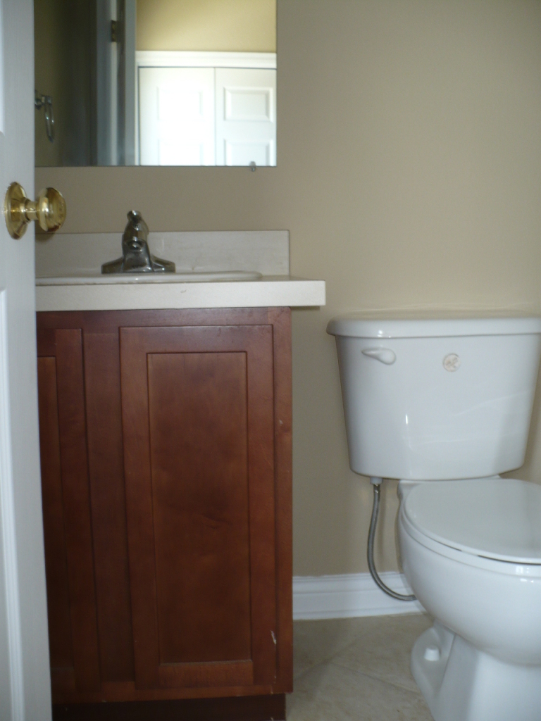 843 Largo Road Key Largo, FL 33037 - Photo 10 of 28 Half bath